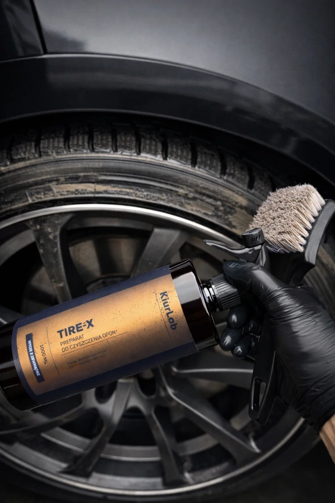 Čistič pneumatik TIRE-X od KiurLab